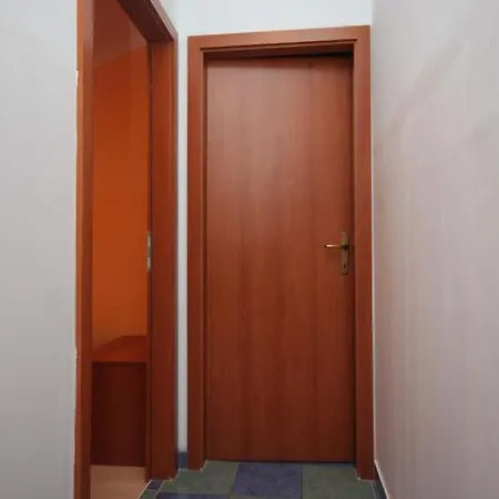 8234a Apartment