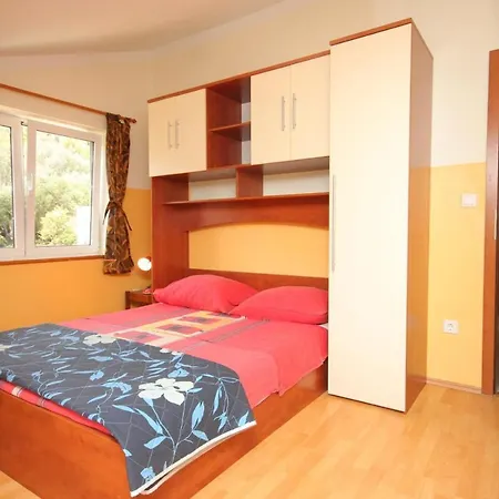 Apartment 8234a